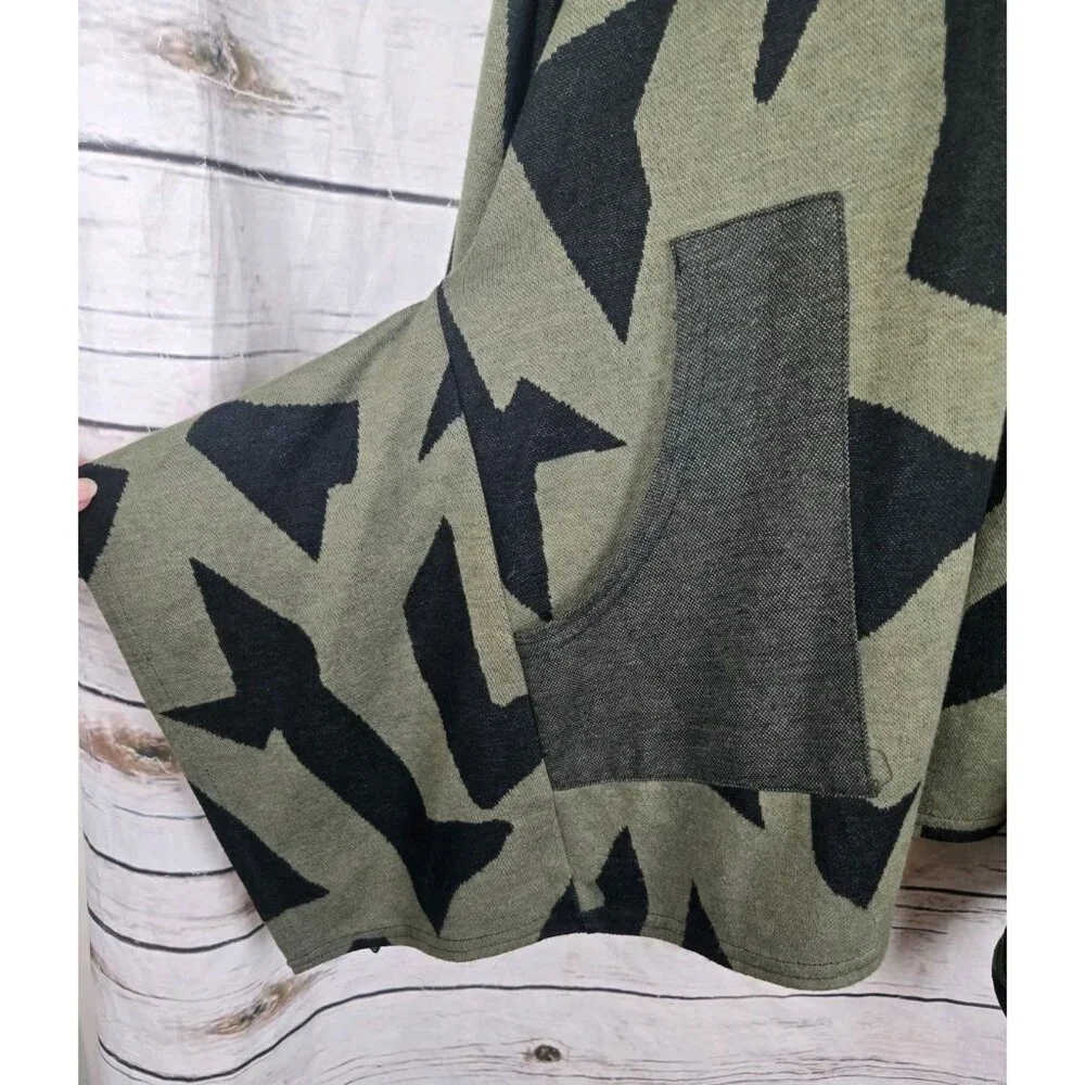 SOLD>>>>Tunic - Picture 4 of 7